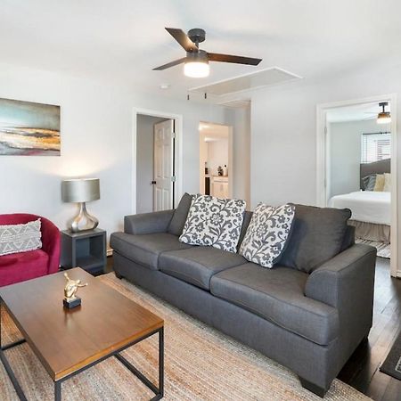Cozy Heights 2 Bd Bungalow, Walkable ฮูสตัน ภายนอก รูปภาพ